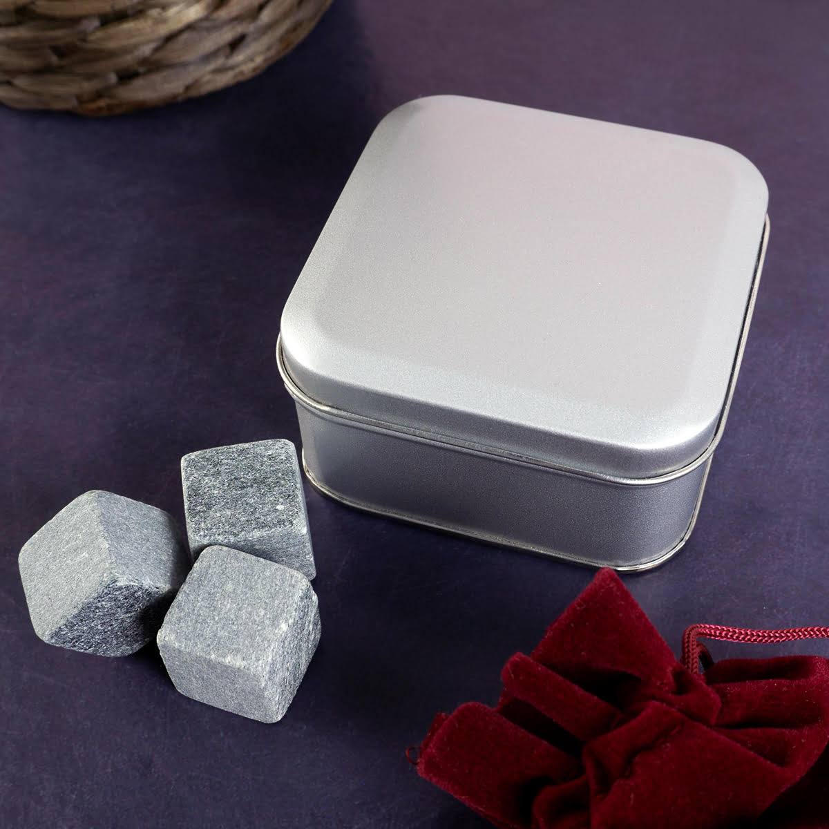 Именные камни для виски в футляре