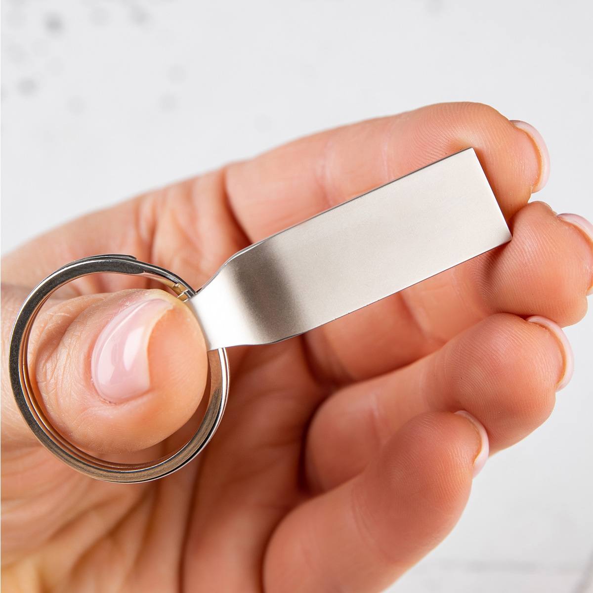 Подарочный набор (ручка, флешка и пауэрбанк) в футляре с вашей гравировкой