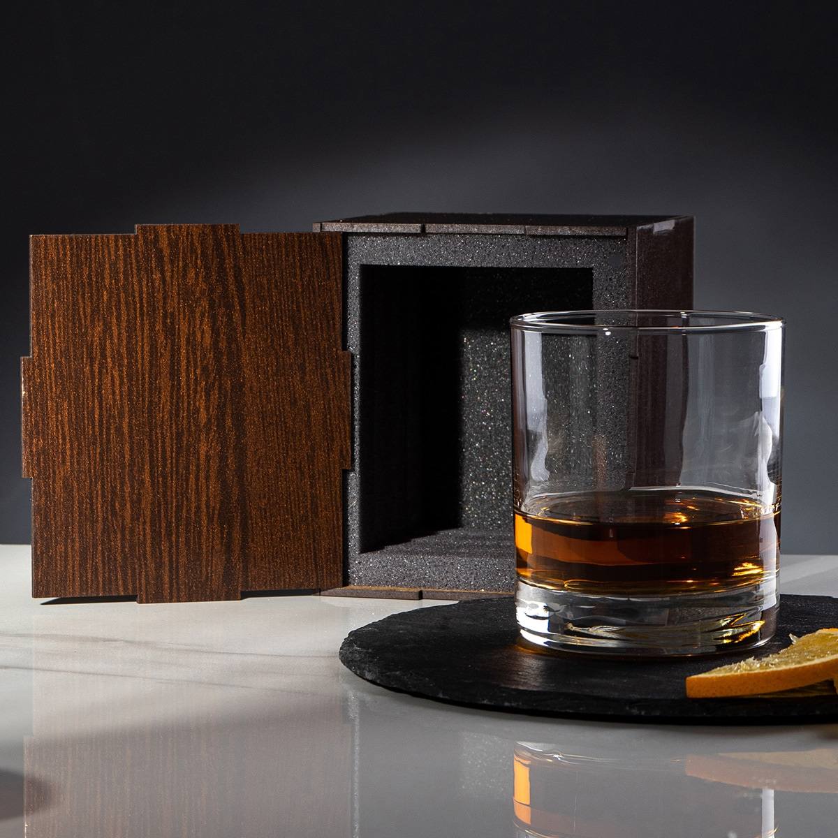 Бокал для виски в  футляре Будь счастлив