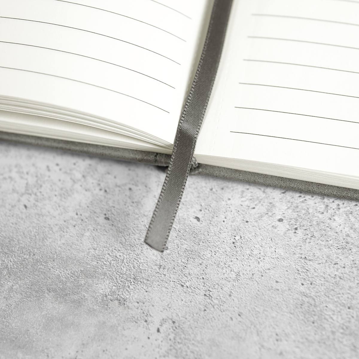 Ежедневник с ручкой Грей с вашей гравировкой