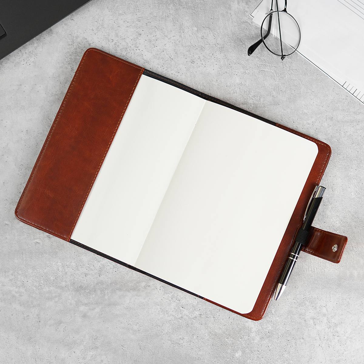 Ежедневник Касабланка с ручкой и гравировкой