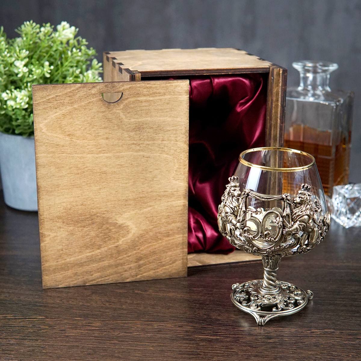 Именной бокал для коньяка Юбилейный 50 в подарочном футляре