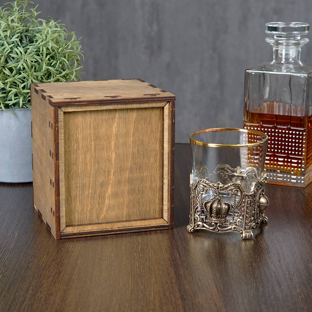 Бокал для виски Державный в подарочном футляре с вашей гравировкой