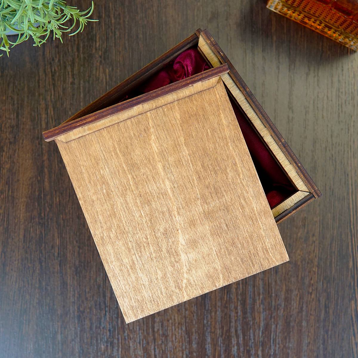 Бокал для виски Державный в подарочном футляре с вашей гравировкой