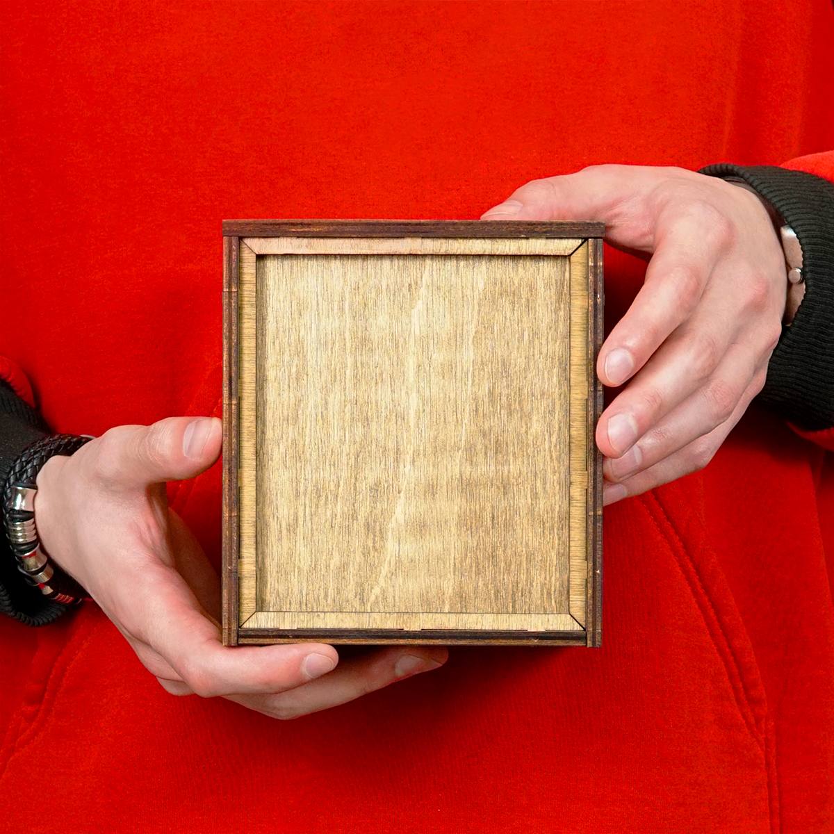 Бокал для виски Державный в подарочном футляре с вашей гравировкой