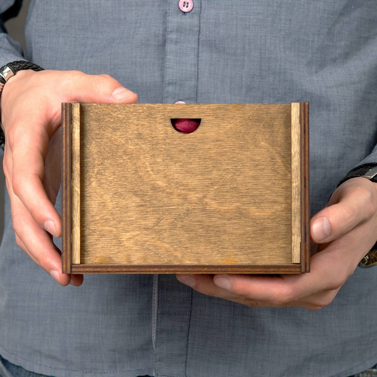 Набор стопок Юбилейный 40 в подарочном футляре с вашей гравировкой