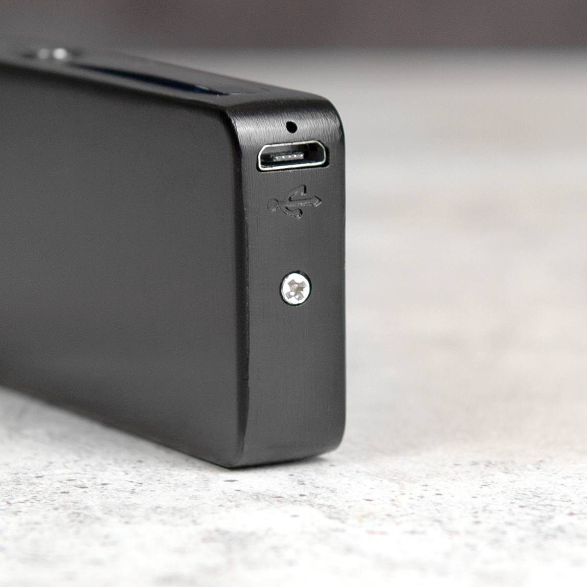 Импульсная USB зажигалка Neo Black с вашей гравировкой