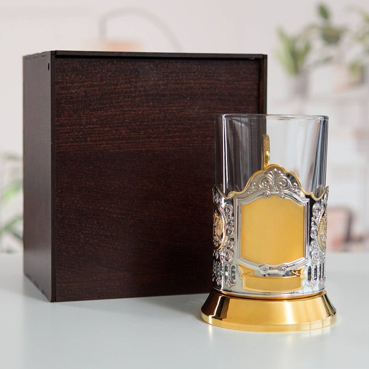 Подстаканник «С Днем Победы» (позолота) в футляре с гравировкой