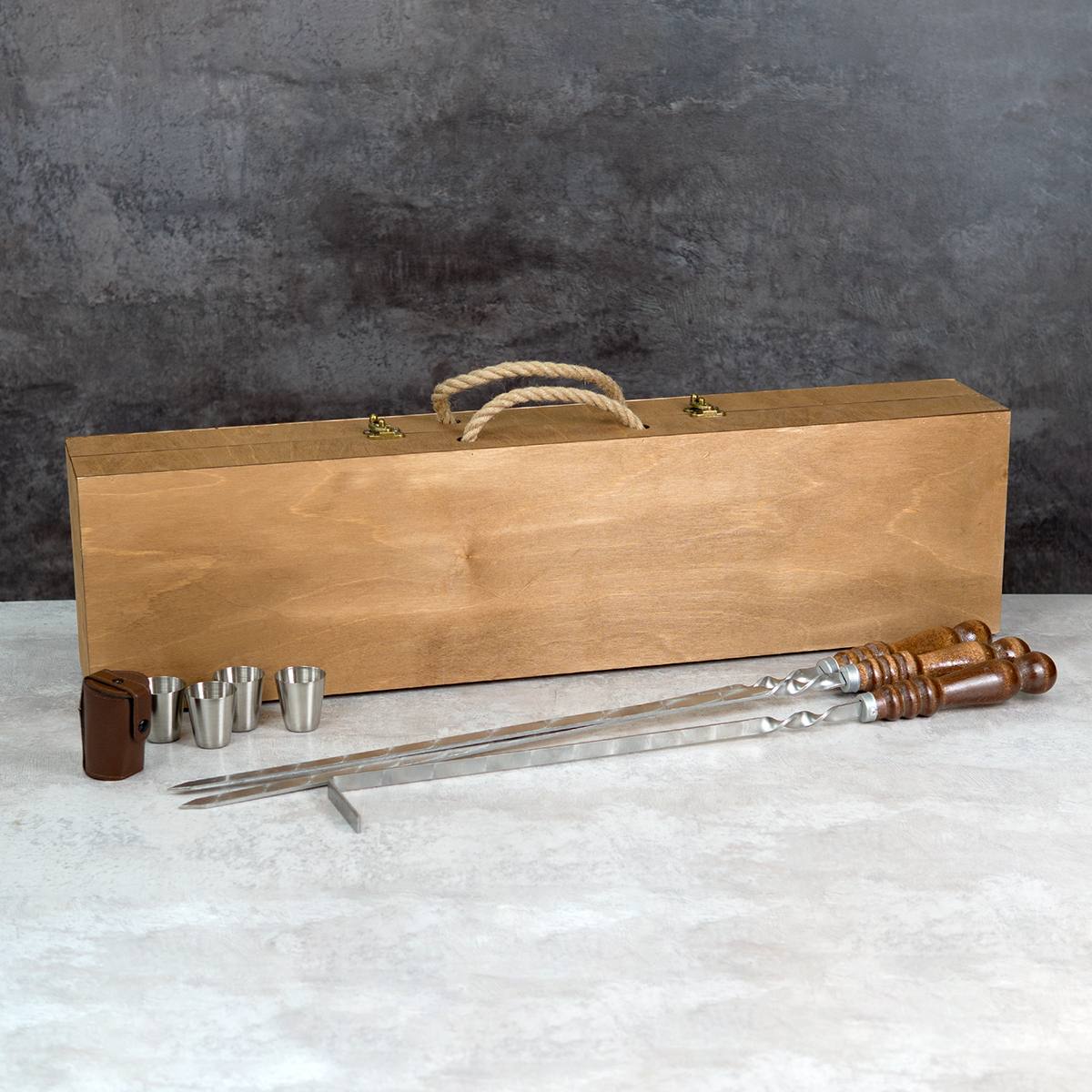 Большой шашлычный набор Король шашлыка с именем