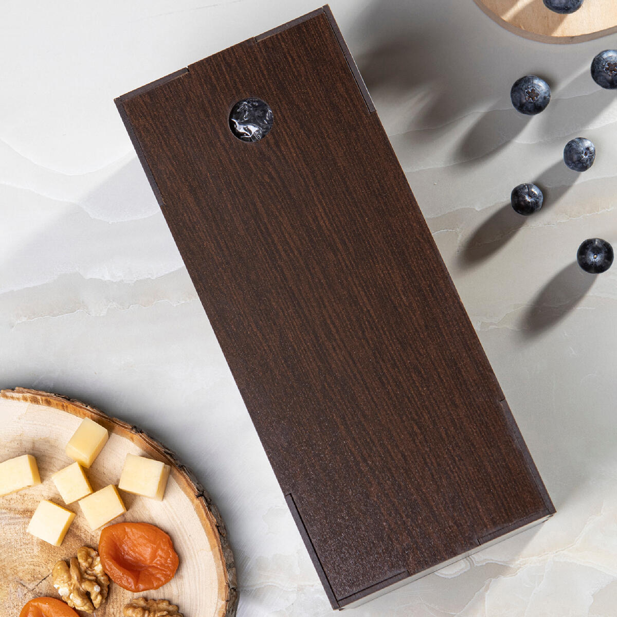 Именной бокал для вина в подарочном футляре с  гравировкой