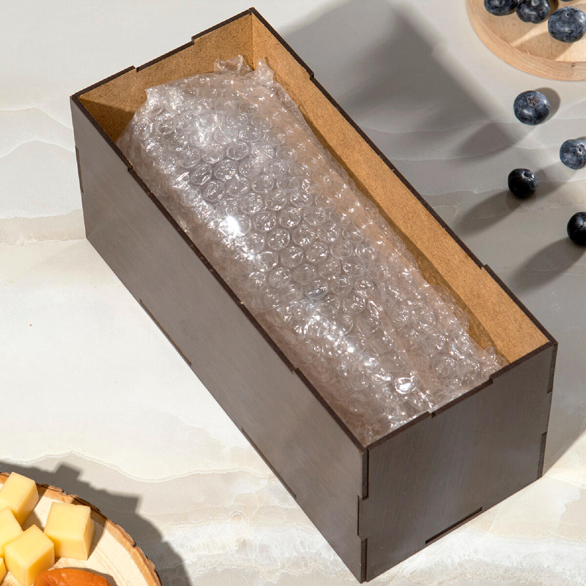 Именной бокал для вина в подарочном футляре с  гравировкой