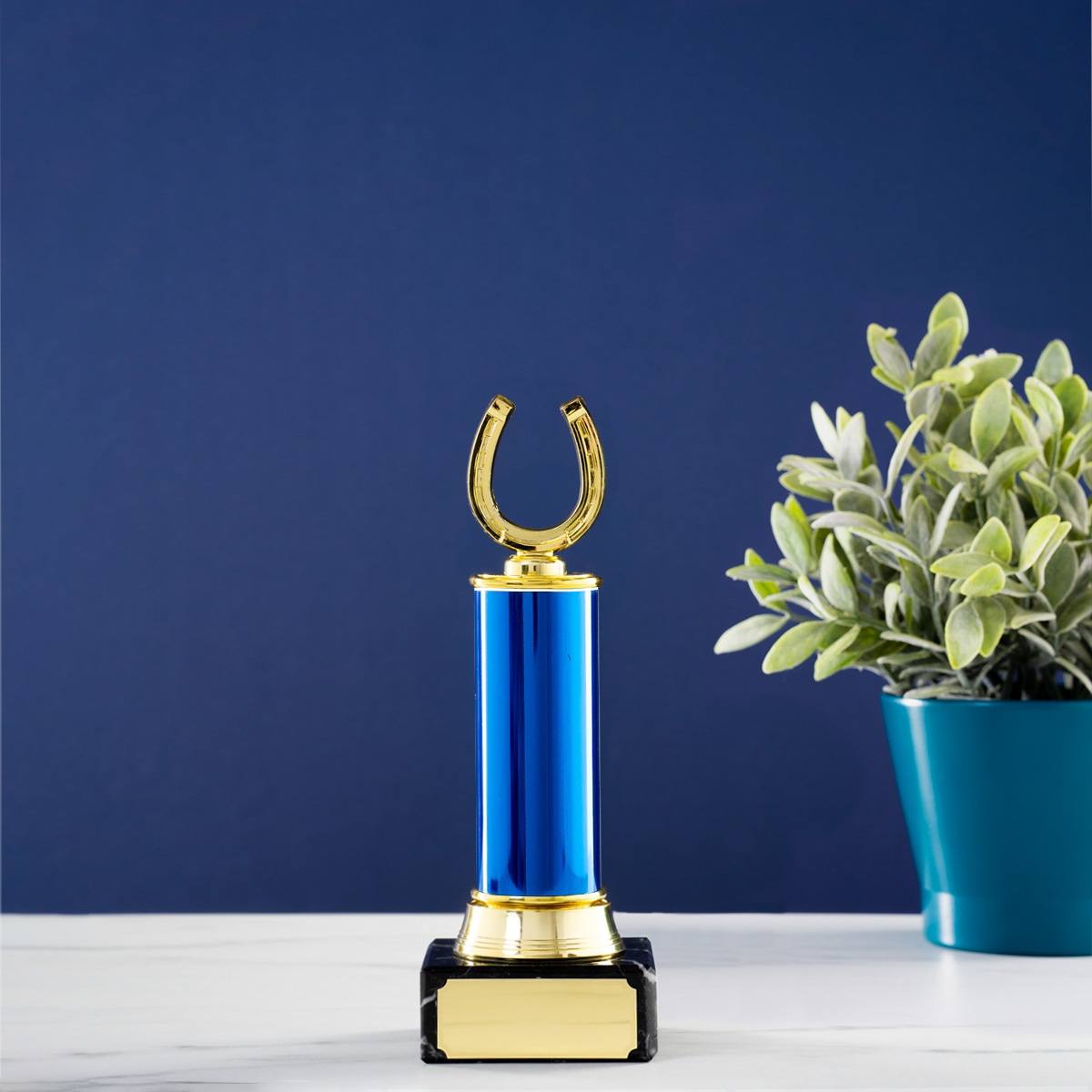 Наградная статуэтка *С Новосельем*