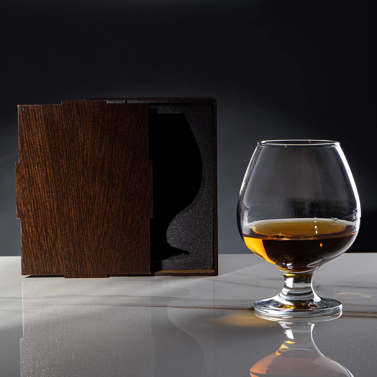 Бокал для коньяка в футляре Именной