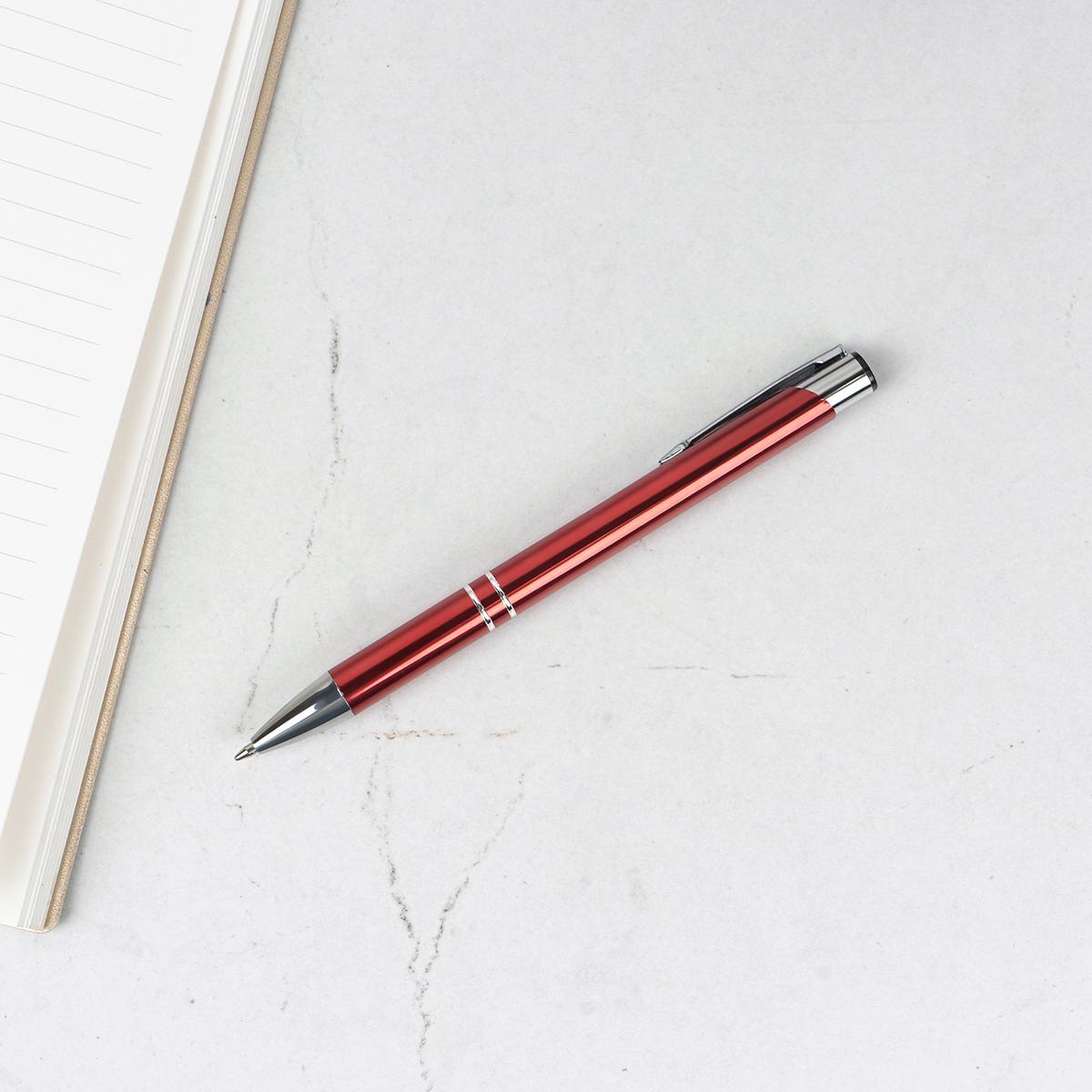 Именная ручка с гравировкой Лидер (красная)